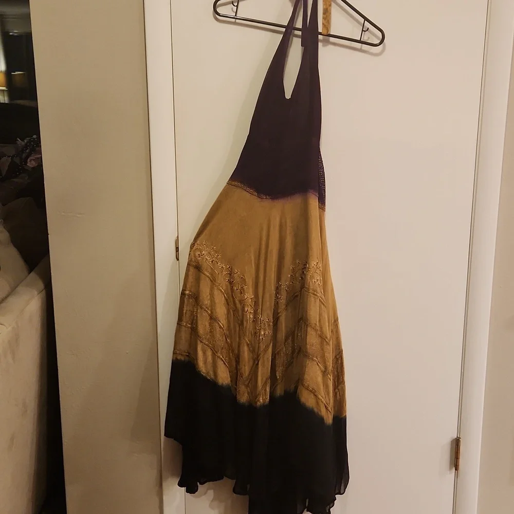 Dress - Picture 1 of 1